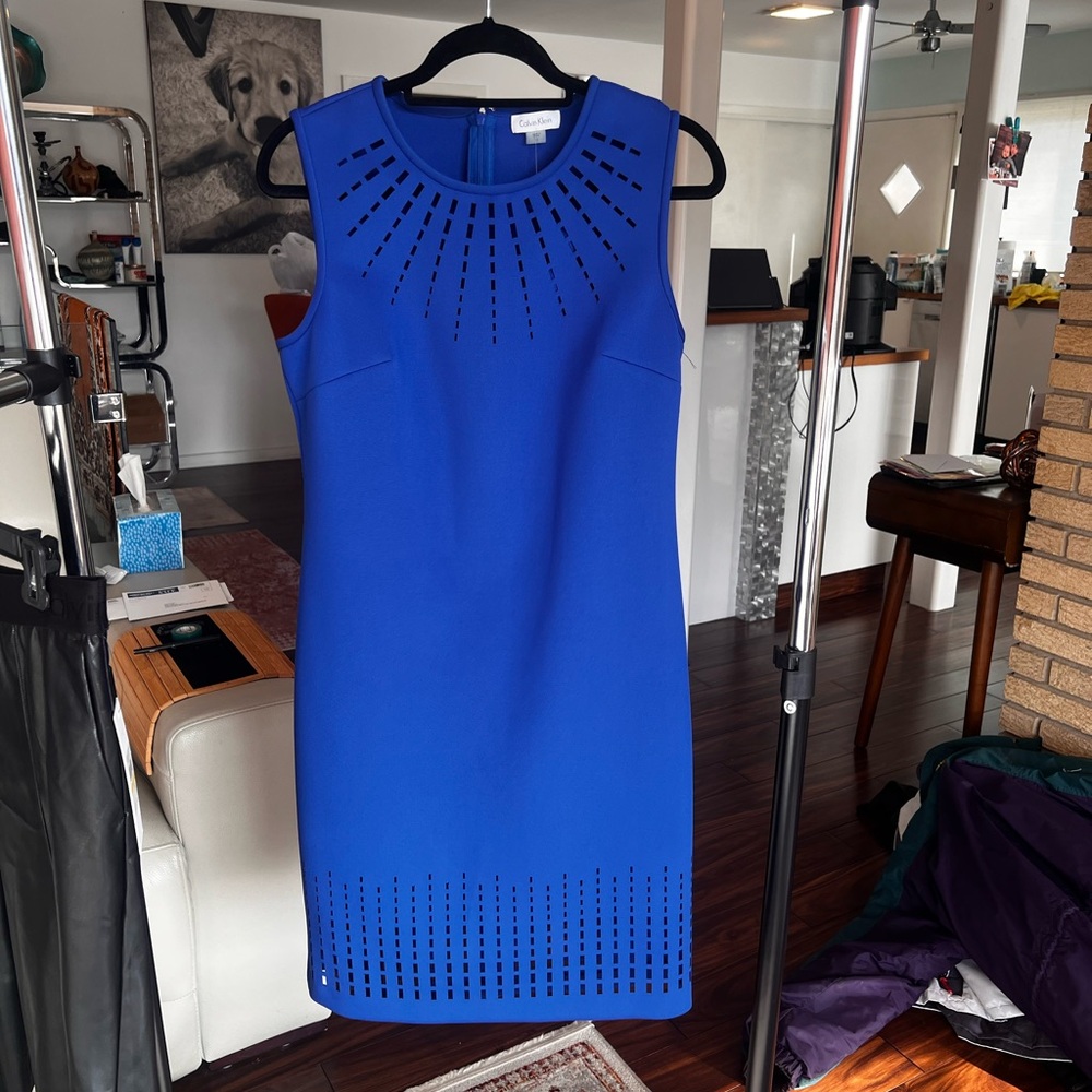 Elegant Blue Sleeveless Dress